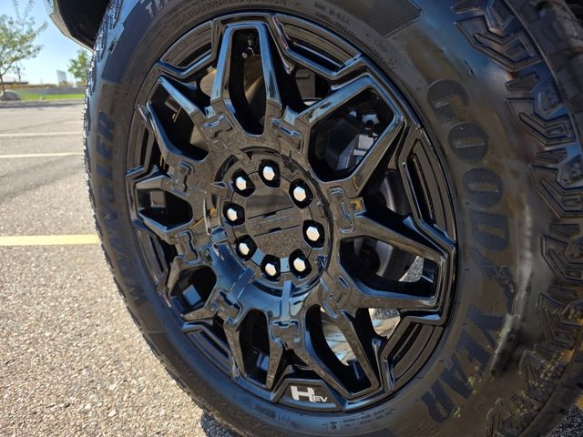 2026 GMC HUMMER EV SUV 2X 4WD