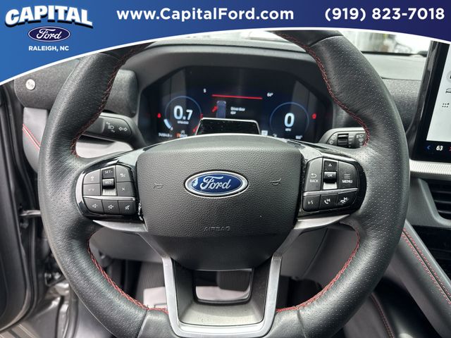 Used 2025 Gray Ford ST-Line image 24
