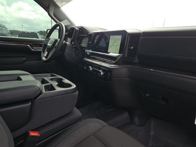 2024 GMC Sierra 1500 SLE:45590A