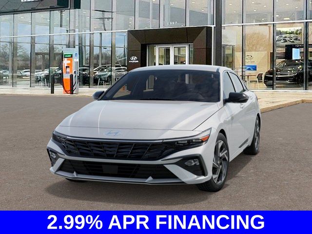 2025 Hyundai Elantra SEL Sport photo