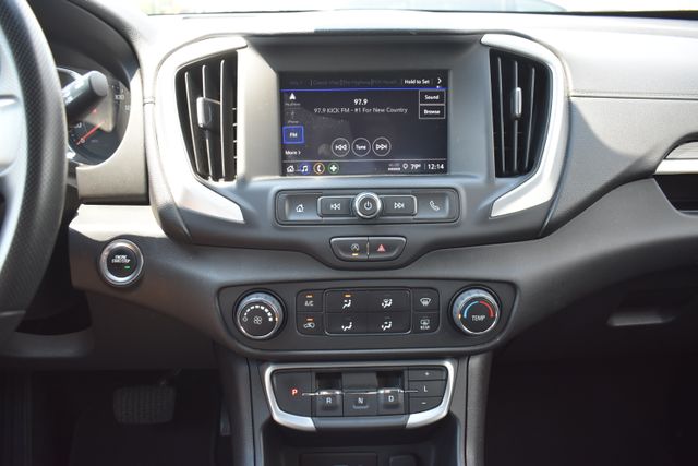 Used 2024 GMC Terrain SUV