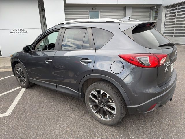 View vehicle photo 4