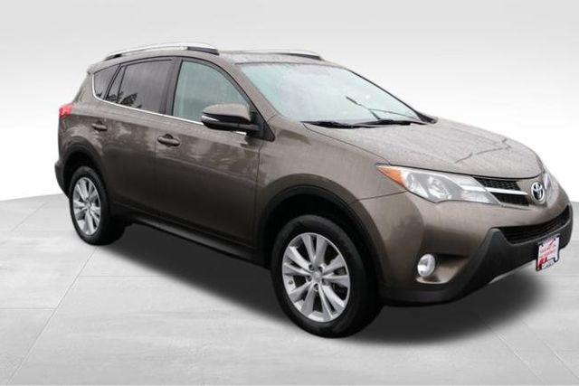 2013 Toyota RAV4 Limited 16