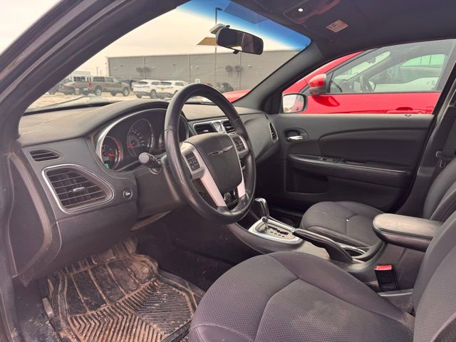 2013 Chrysler 200 Touring