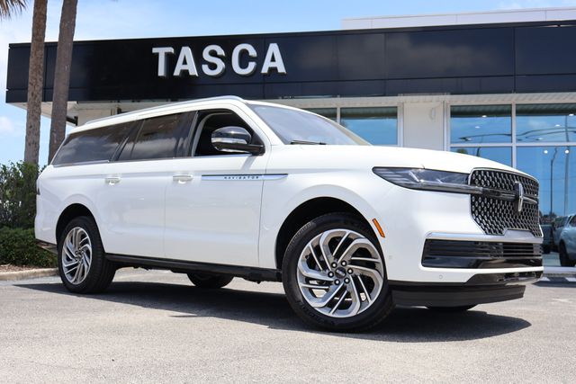 2025 Lincoln Navigator L Reserve