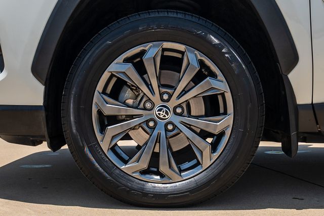 2022 Toyota RAV4 Hybrid Limited White at EAG Ford Navasota