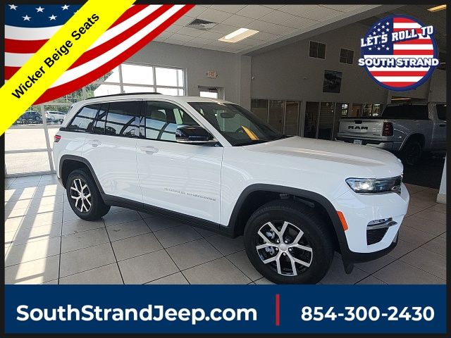 Bright White Clearcoat 2024 Jeep Grand Cherokee SUV / Crossover Four-Wheel Drive 8-Speed Automatic
