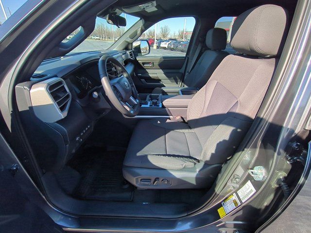 2026 Toyota Tundra SR5 - Photo 8