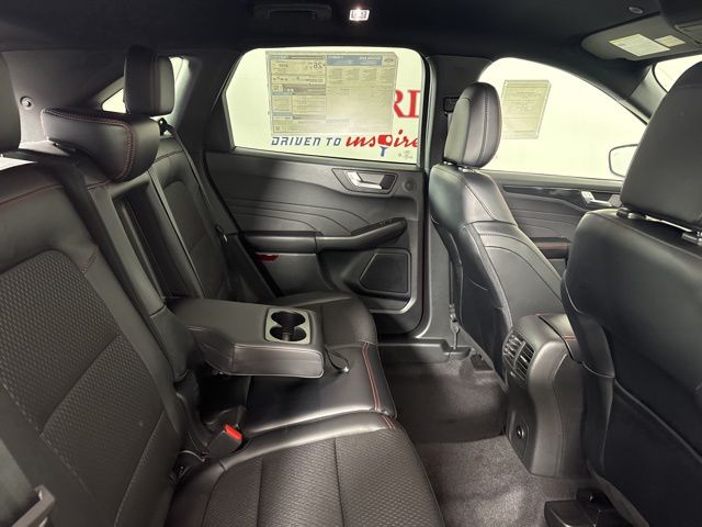 2025 Rapid Red Metallic Tinted Clearcoat Ford Escape ST-Line Select AWD SUV