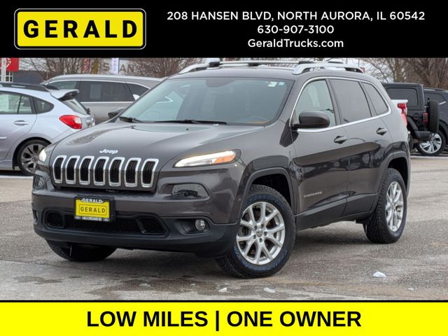 Gray (Granite Crystal Metallic Clearcoat) 2016 Jeep Cherokee Latitude 4WD SUV / Crossover Four-Wheel Drive 9-Speed Automatic