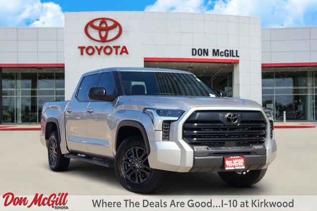 2025 Toyota Tundra SR5 CrewMax Cab RWD