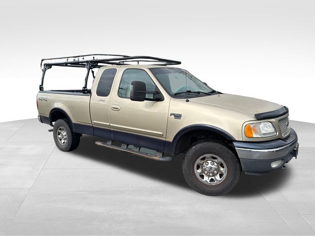 2000 Ford F-150 XL 4WD Extended Cab SB