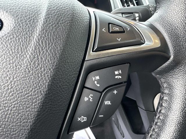 2022 Ford Edge - Image 15