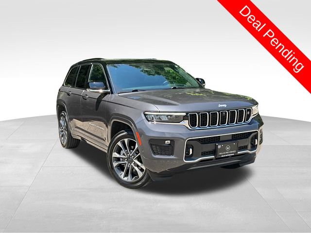 Baltic Gray Metallic Clearcoat 2024 Jeep Grand Cherokee Overland 4WD SUV / Crossover Four-Wheel Drive 8-Speed Automatic