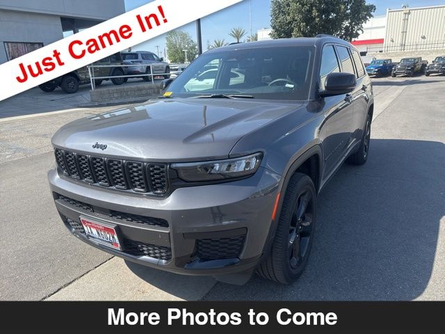 2023 Jeep Grand Cherokee L Altitude RWD