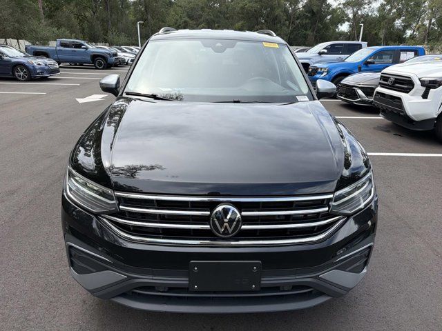 Used 2024 Volkswagen Tiguan SUV