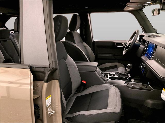 2025 Ford Bronco - 6