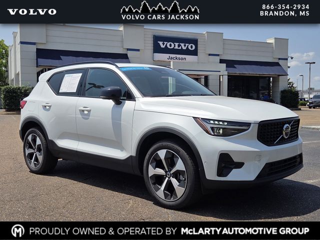 2026 Volvo XC40 B5 Plus AWD