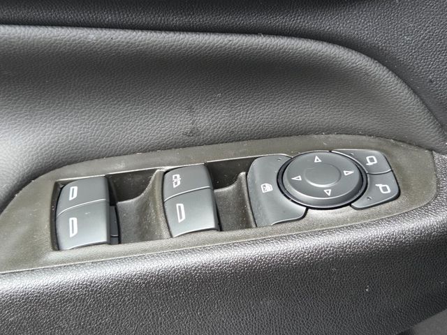 Used 2023 Gray Chevrolet LT image 34