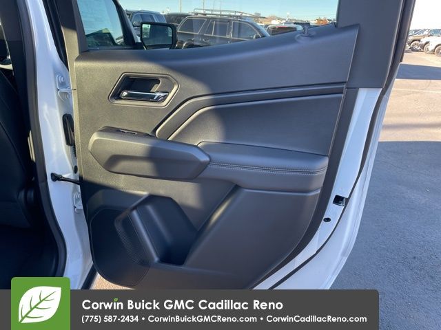 2024 GMC Canyon Elevation 22