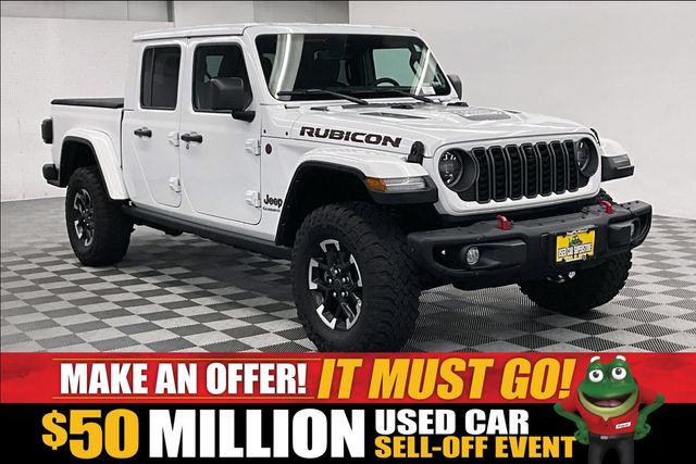 Bright White Clearcoat 2024 Jeep Gladiator Pickup Truck Four-Wheel Drive 8-Speed Automatic