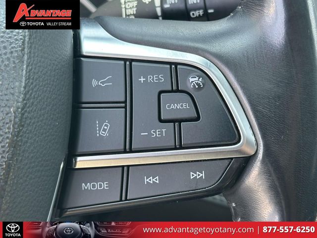 Used 2021 Toyota Highlander SUV