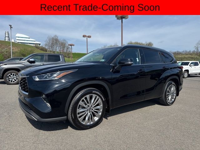 Midnight Black 2025 Toyota Highlander Platinum AWD SUV / Crossover All-Wheel Drive 8-Speed Automatic
