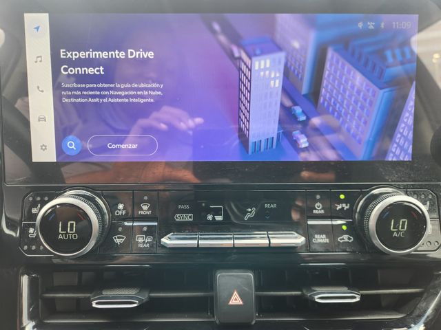 2024 Toyota Highlander Platinum  at Toyota of Victoria