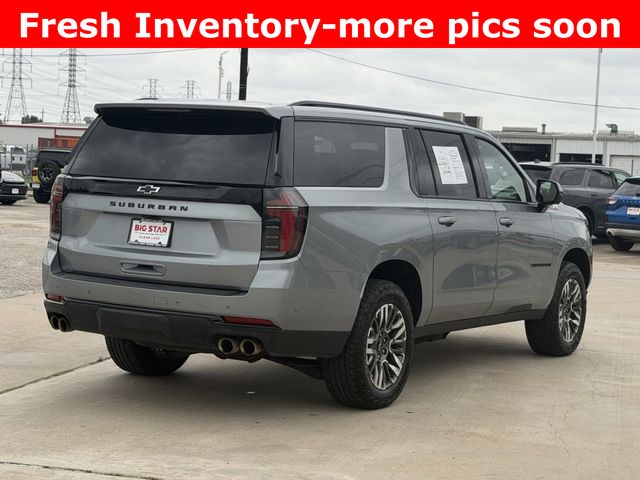 2025 Chevrolet Suburban Z71 - 3