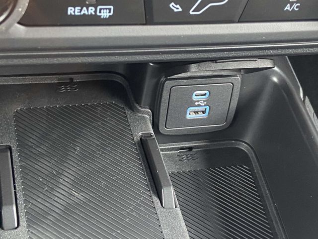 New 2025 White Ford Base image 18