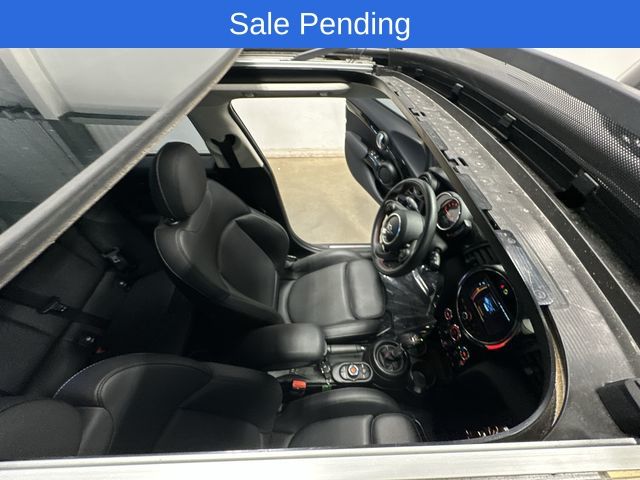 2019 MINI Cooper S - 5