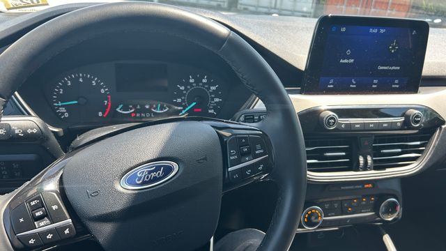 Used 2022 Ford Escape SUV
