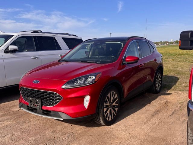 2020 Ford Escape Titanium Hybrid
