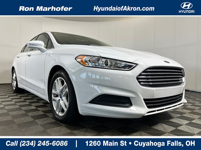 Oxford White 2015 Ford Fusion Sedan Front-Wheel Drive Automatic