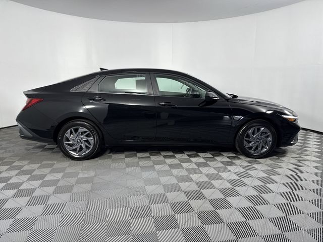 Used 2024 Hyundai Elantra For Sale in Indianapolis, IN