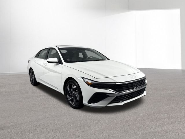Used 2025 Hyundai Elantra For Sale in Indianapolis, IN