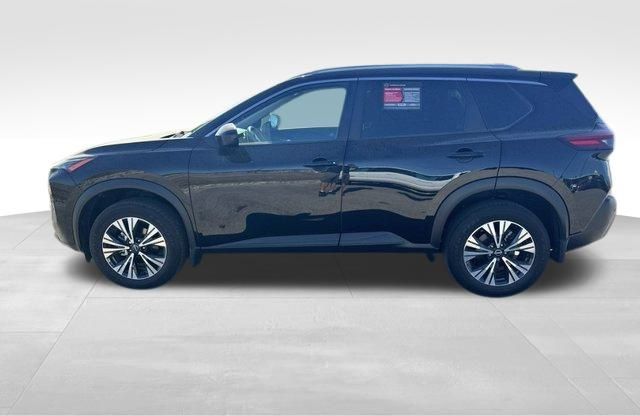 2023 Nissan Rogue SV 16