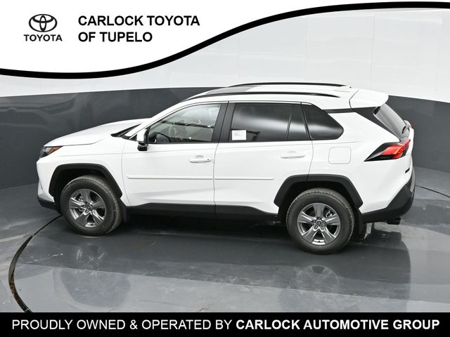 2024 Toyota RAV4 XLE 35