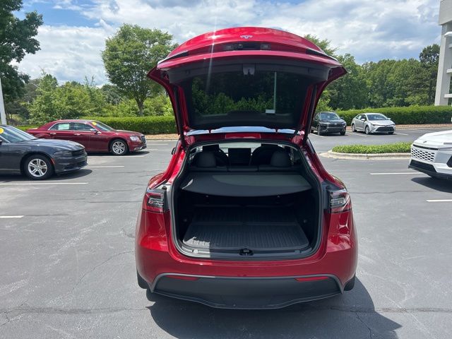 2024 Tesla Model Y Long Range - Photo 10