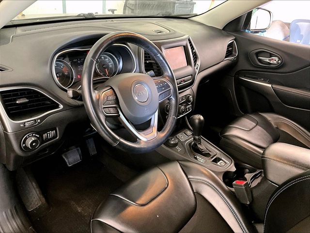 2020 Jeep Cherokee Latitude Plus Red at South Hills CDJR