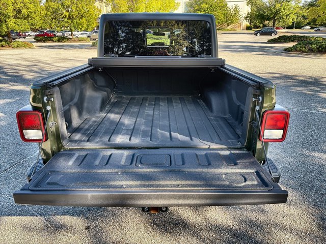 Used 2021 Green Jeep Willys image 24