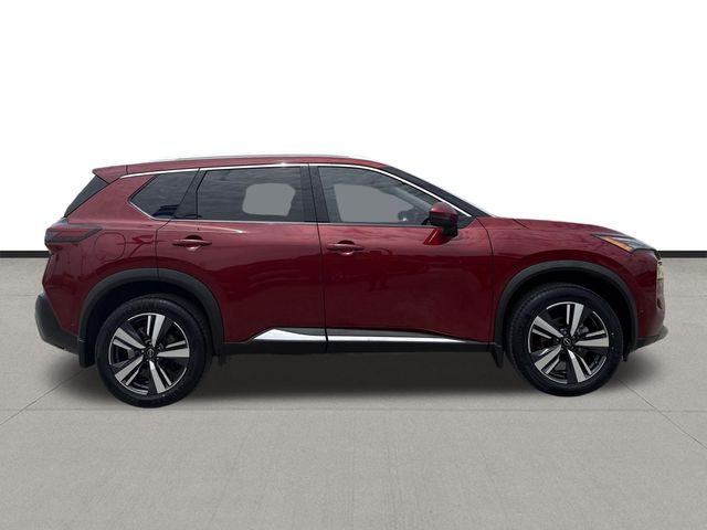 2023 Nissan Rogue SL - 3