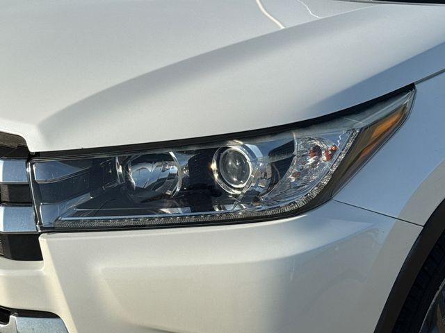 Used 2018 Toyota Highlander SUV