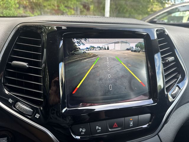 Used 2019 Red Jeep Limited image 23