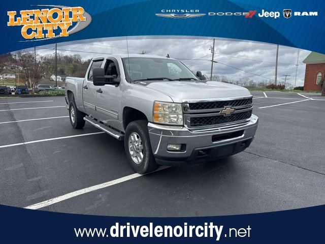 2011 Chevrolet Silverado 2500HD LT Crew Cab 4WD
