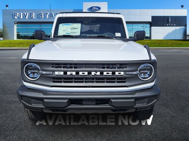 New 2025 White Ford Base image 2