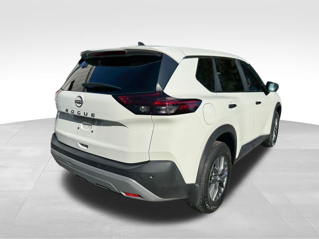 2023 Nissan Rogue S 10