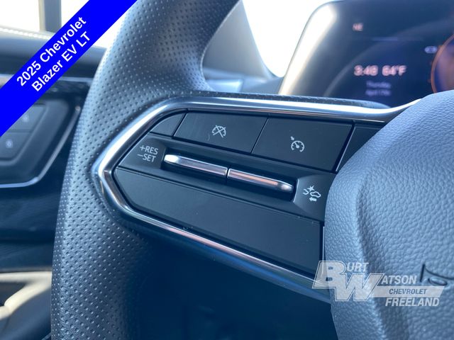 2025 Chevrolet Blazer EV LT photo