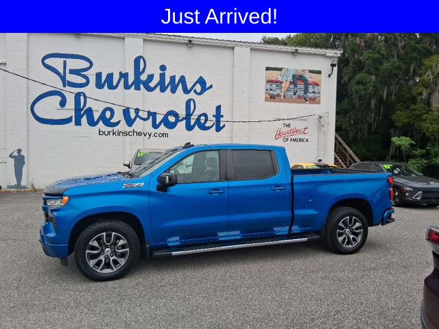 2023 Chevrolet Silverado 1500 RST Crew Cab 4WD