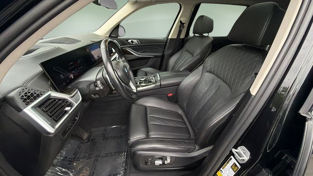 Used 2023 Black BMW xDrive40i image 20